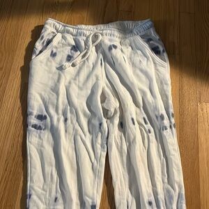 Super cute Blue and white tie dye pants